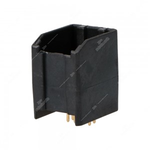 Connettore 4+4 pin maschio