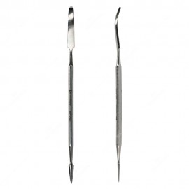 Spudger with triangular tip and with thick, rounded and curved tip
